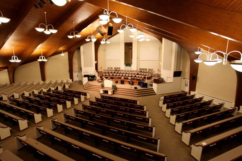 pews church pew interiors oak churchinteriors styles