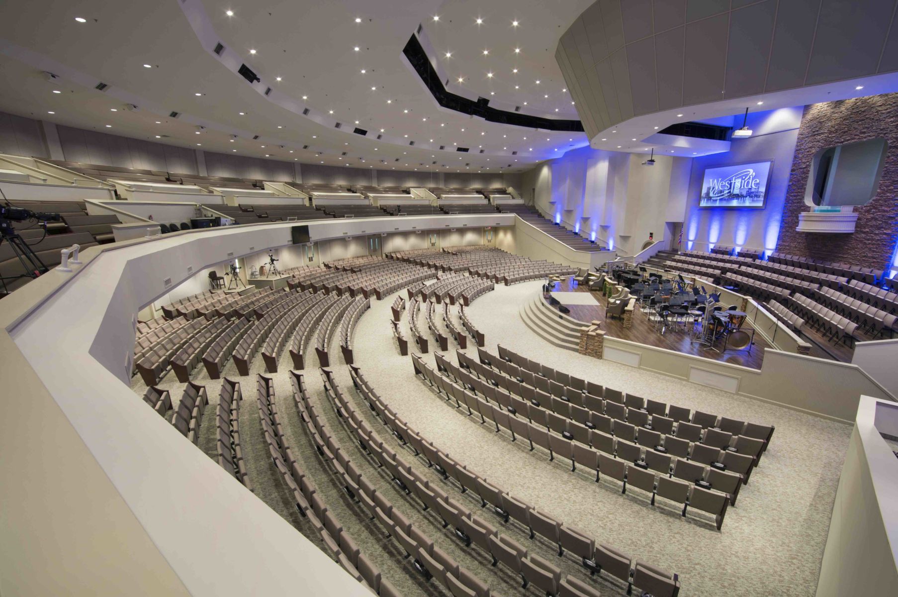 Westside Baptist Church Modern Renovation 