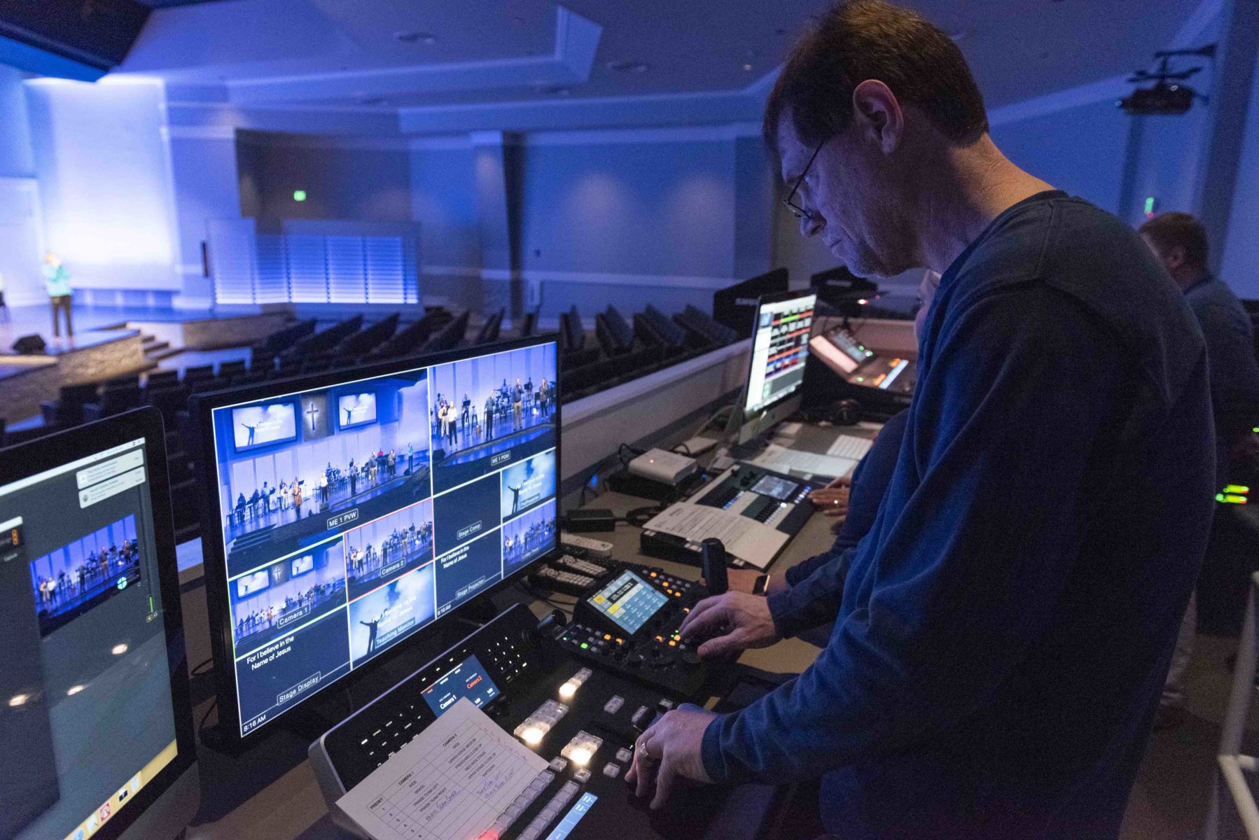 Church-Live-Streaming-Equipment-Software